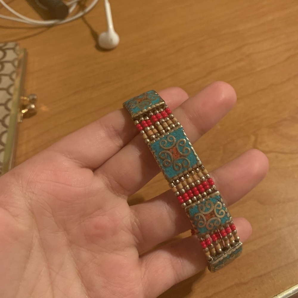 Bracelet